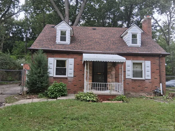 18131 Patton St, Detroit, MI 48219