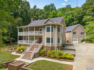 212 Wilson Hall Dr, Madison, AL 35757