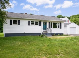 10 Manchaug St, Douglas, MA 01516