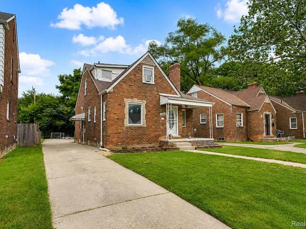 10883 Balfour Rd, Detroit, MI 48224