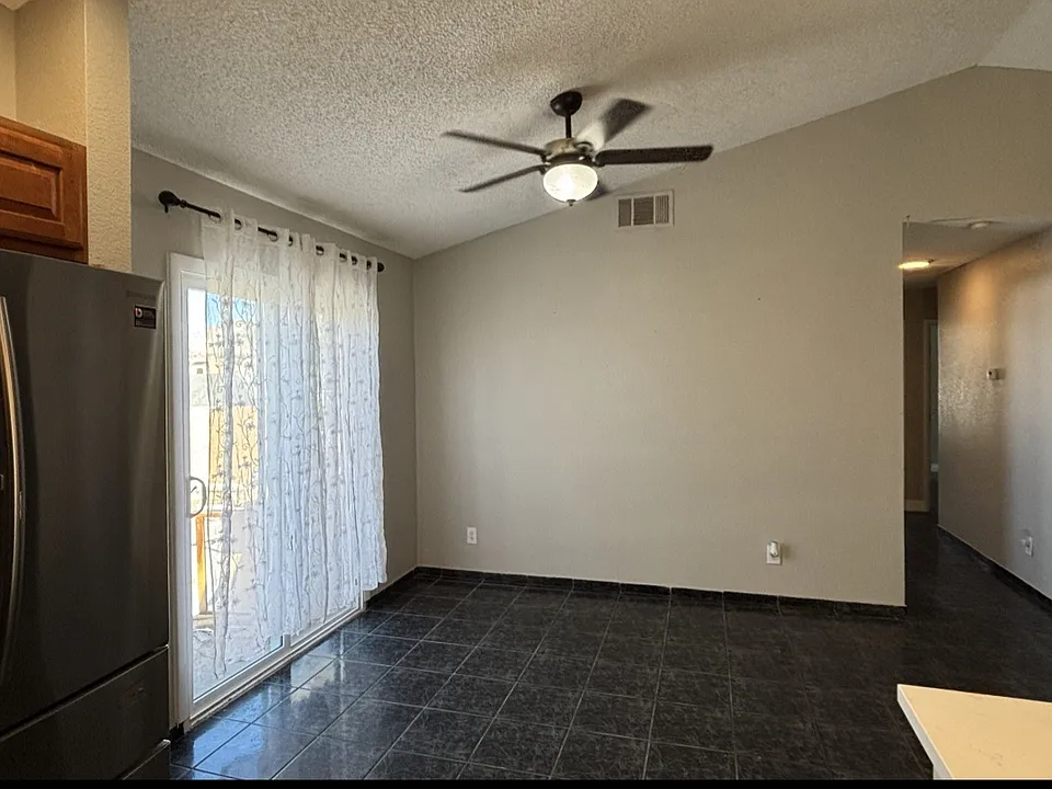 2247 Little River Ct