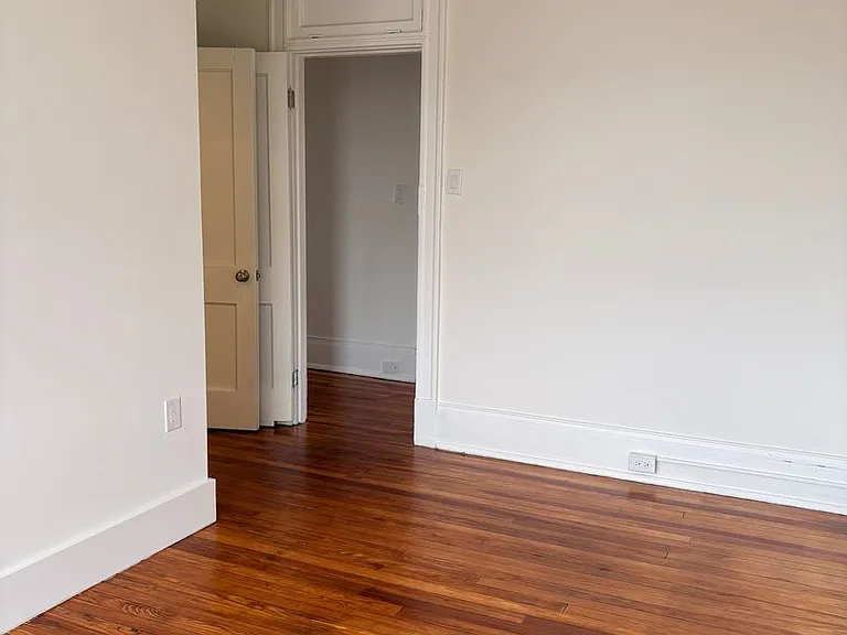 The Woodrow at 300 E 30th Street — Photo 51