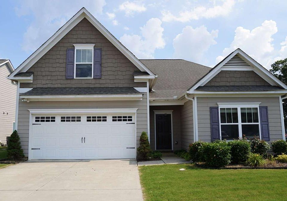 1st image of 39 Stadelman Ct