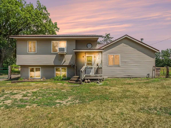 3336 Bay Glad County Line Rd, Rhodes, MI 48652