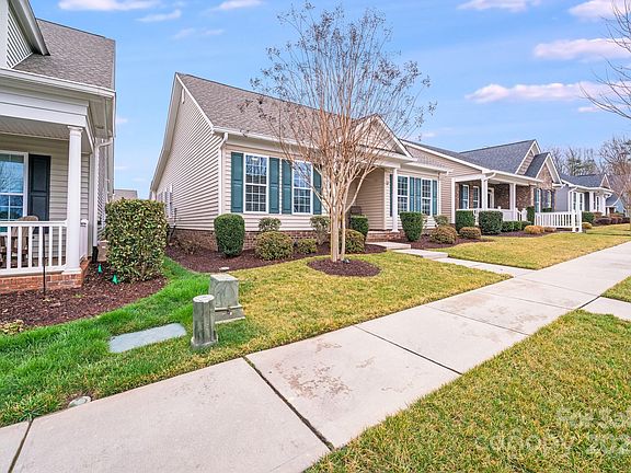 3rd image of 11135 Bailey Park Nature Dr