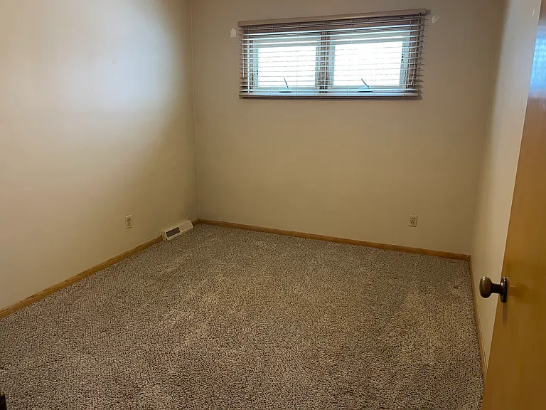 7689 Albion Rd #2 — Photo 6