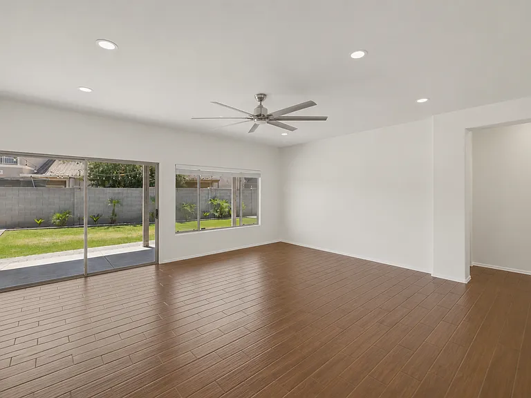 5427 W Marietta Dr — Photo 15