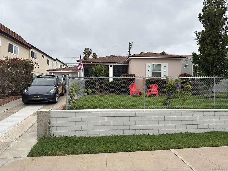 1618 Missouri St — Photo 1
