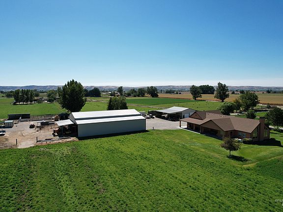 2nd image of 4367 W Central Rd