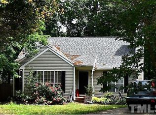 400 Thornwall Ct, Holly Springs, NC 27540