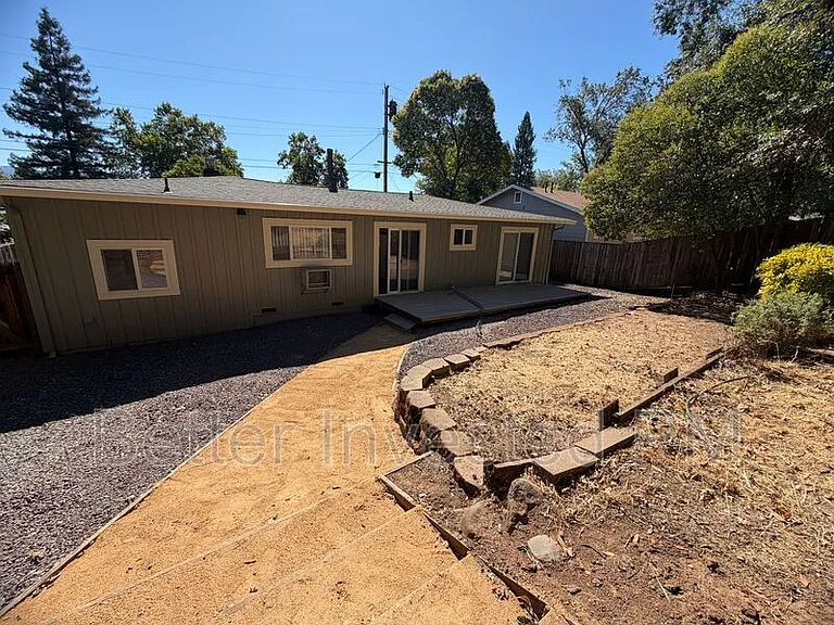 206 Rosemary Ln — Photo 26