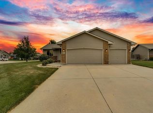 12101 W Jewell Ct, Wichita, KS 67235