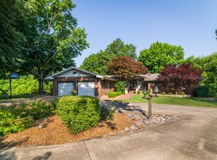 1008 W Main St, Clinton, IL 61727