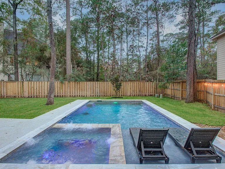 19 Alden Glen Ct — Photo 35