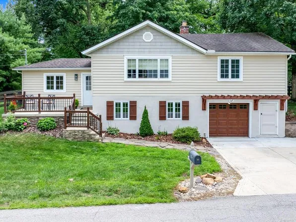 115 W Reindeer Dr, Powell, OH 43065