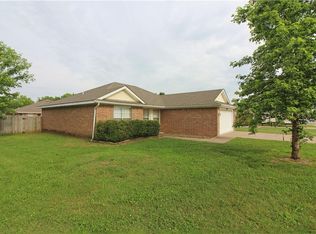 644 Bliss Cir, Centerton, AR 72719