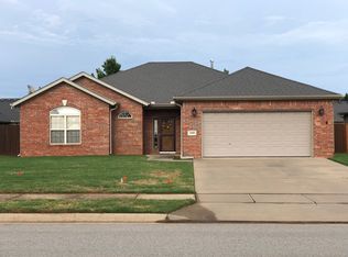 1809 SW Elington St, Bentonville, AR 72712