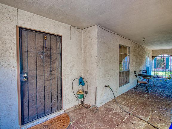 3rd image of 5220 Mora Dr