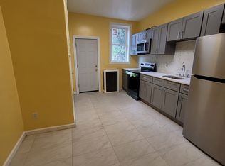 5725 Warrington Ave, Philadelphia, PA 19143