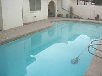 4th image of 241 Laguna Dr E