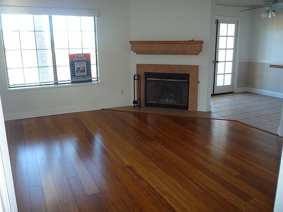 5th image of 2828 Famosa Blvd Unit 209