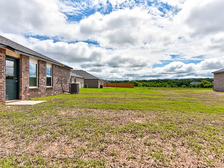 6100 Western Redbud Trl — Photo 47