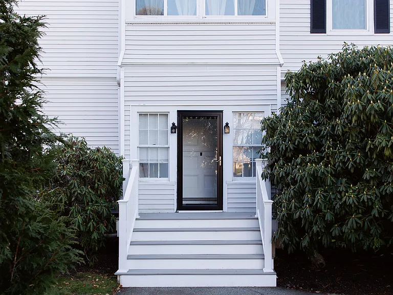114 Girard Ave #6 — Photo 2