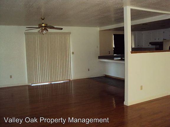 4th image of 4143 Santa Fe St