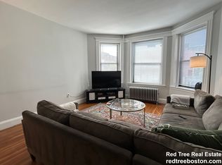 171 Harvard St APT 2, Brookline, MA 02446
