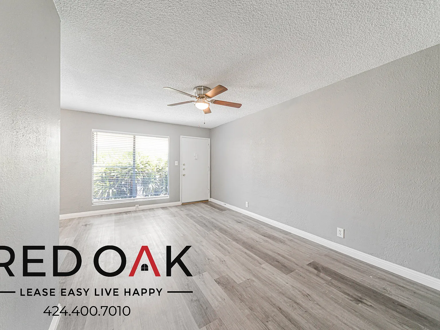 1036 Normandie Ave — Photo 3