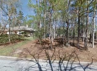 182 Broadmoor Dr, Huntsville, TX 77340
