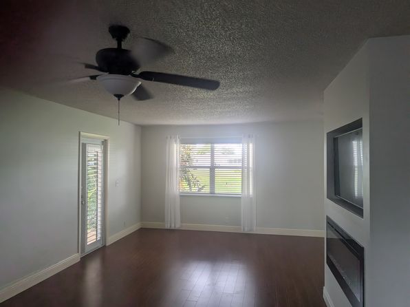 803 Meadowlark Ln