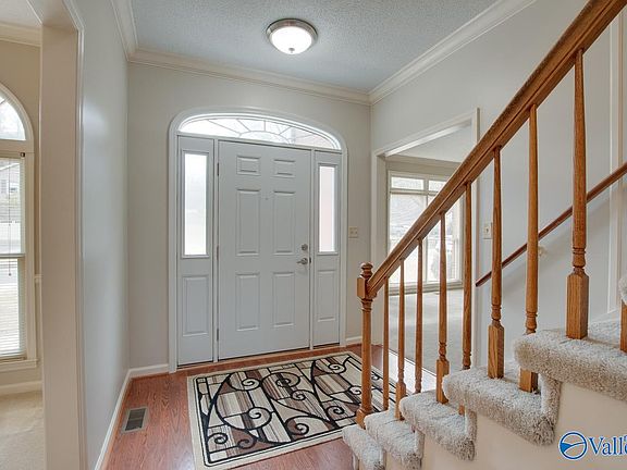 2nd image of 15020 Collier Dr SE