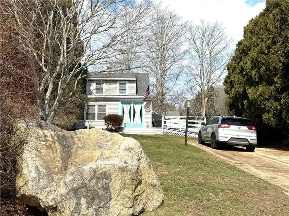 12 Allens Cove Rd, Charlestown, RI 02813