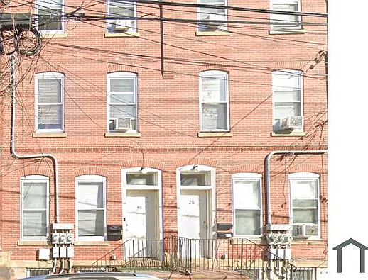 216 W Hanover St #216A — Photo 1