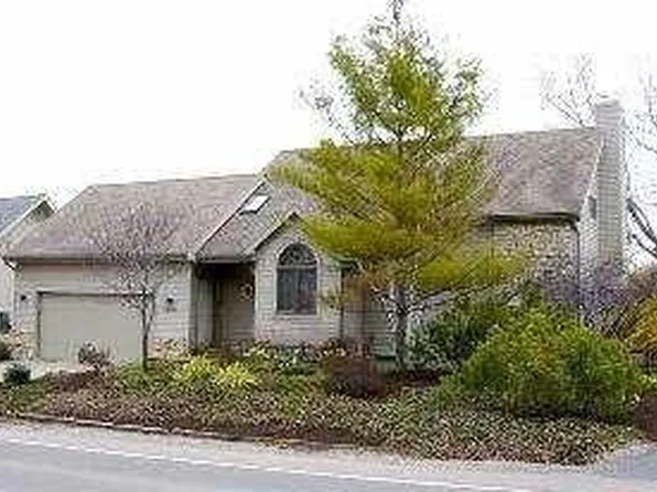 5685 River Rd, Waterville, OH 43566