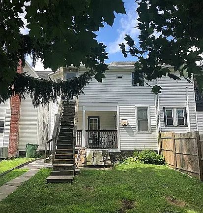 1st image of 607 E Broad St Floor 2