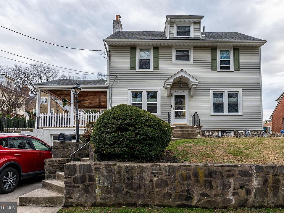 1st image of 3210 Highland Ave
