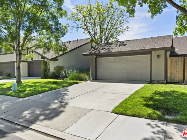 16824 Shinedale Dr, Santa Clarita, CA 91387
