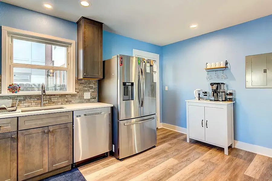 2 bed, 1500 sqft, $3,000 — Photo 2