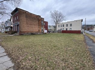 762 2nd Avenue, Troy, NY 12182