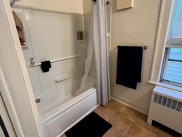 10 Liberty St #3 — Photo 8