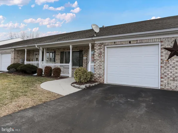 312 Key West Dr, Hagerstown, MD 21740