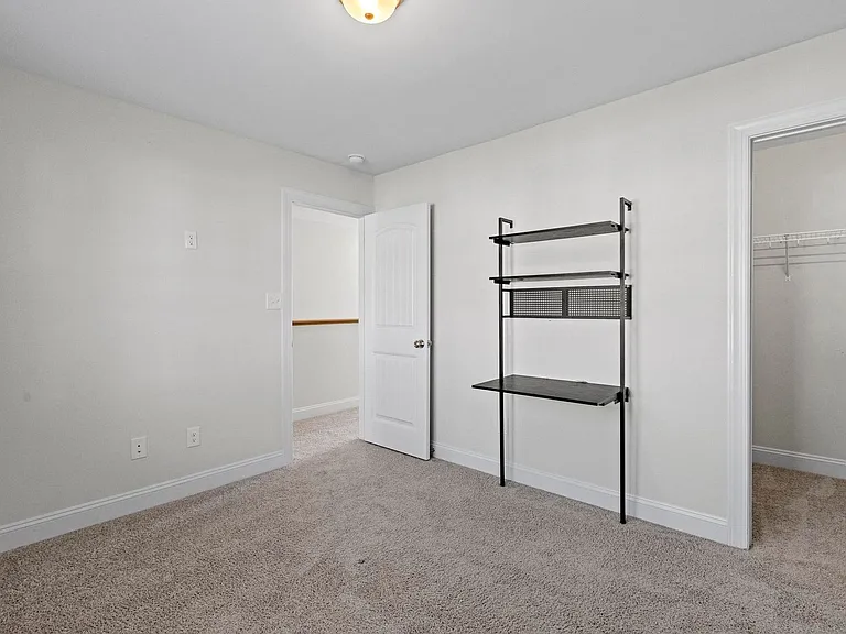 429 Nantucket Trl — Photo 18