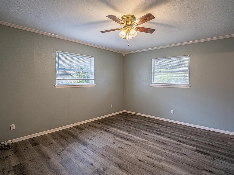 204 Jill Ln — Photo 18