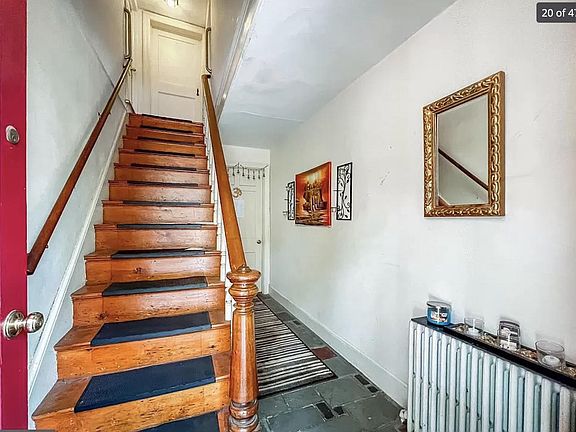 2nd image of 119 W Maple Ave #4