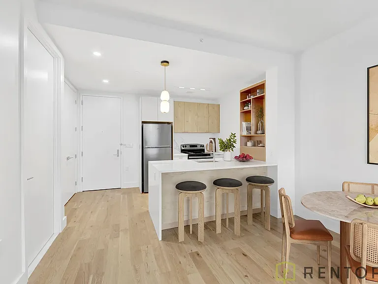 597 Grand St #535 — Photo 1