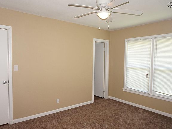 4th image of 4701 Hollandale Ave