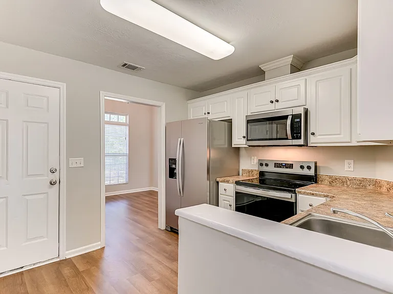 536 Stirling Bridge Rd — Photo 10