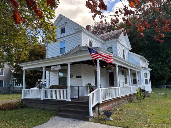 1078 Burgoyne Ave, Fort Edward, NY 12828